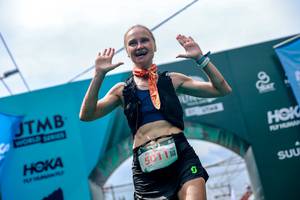 BIB: 5011
                            <button type="button" onclick="openModal(24868802)" class="btn btn-primary btn-sm float-right btn-popup" data-toggle="modal" data-target=".modal-high-quality">
                        <i class="fas fa-shopping-cart"></i> Add to Cart
                    </button>
                                            <button type="button" onclick="isThisMe(24868802, true)" class="btn btn-success btn-sm float-right btn-popup btn-isme hidden" data-toggle="tooltip" data-placement="bottom" title="นี่คือรูปของคุณใช่ไหม คลิกที่นี่เพื่อเอาเข้าอัลบั้ม">
                        <i class="fas fa-plus"></i> Add to album
                    </button>
                    <button type="button" onclick="isThisMe(24868802, false)" class="btn btn-warning btn-sm float-right btn-popup btn-isnotme hidden">
                        <i class="fas fa-ban"></i> Remove from album
                    </button>